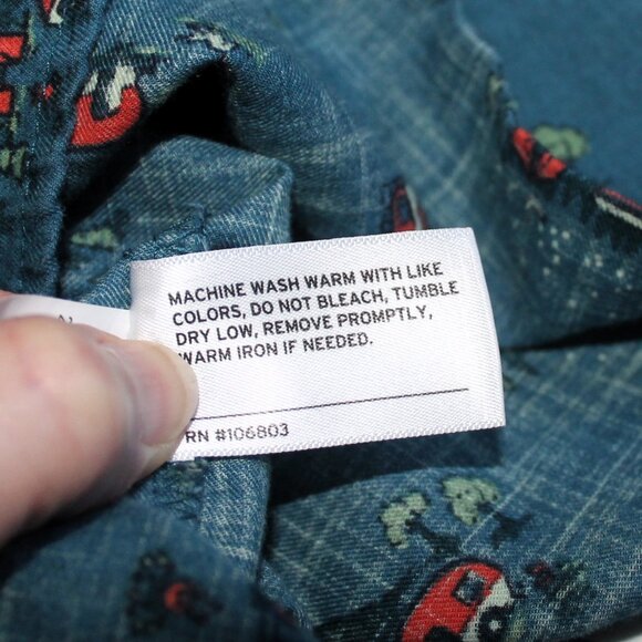 Duluth Trading Company Men's Popover Short Sleeve Shirt w/ Camping Print, Medium - Picture 6 of 7